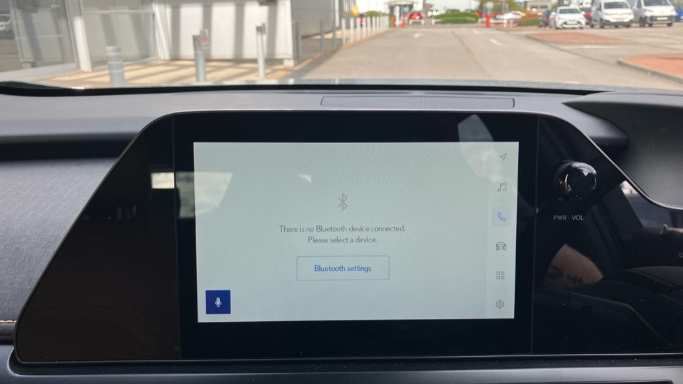 Lexus UX 300h 2.0 Premium 5dr CVT Hybrid Hatchback - Image 38