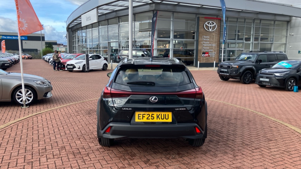 Lexus UX 300h 2.0 Premium 5dr CVT Hybrid Hatchback - Image 46