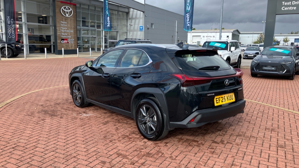 Lexus UX 300h 2.0 Premium 5dr CVT Hybrid Hatchback - Image 47