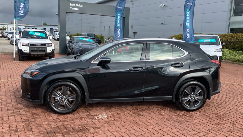 Lexus UX 300h 2.0 Premium 5dr CVT Hybrid Hatchback - Image 49