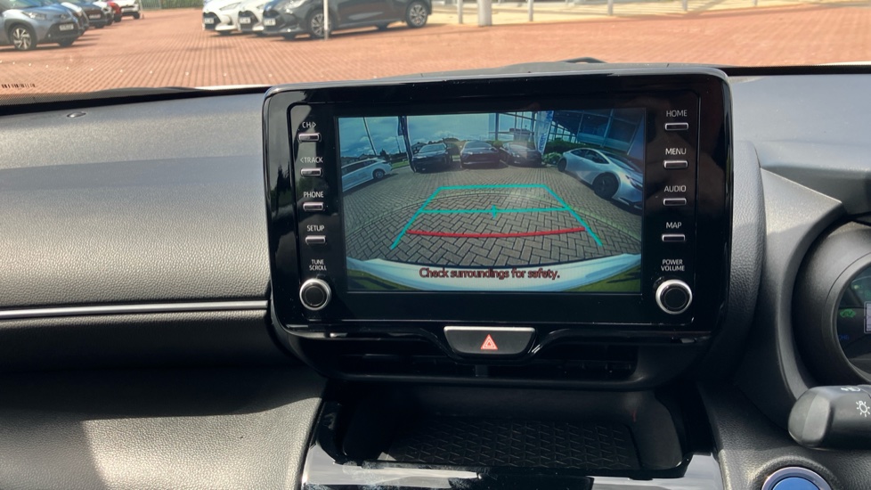 Toyota Yaris Cross 1.5 Hybrid Icon 5dr CVT Hybrid Estate - Image 42