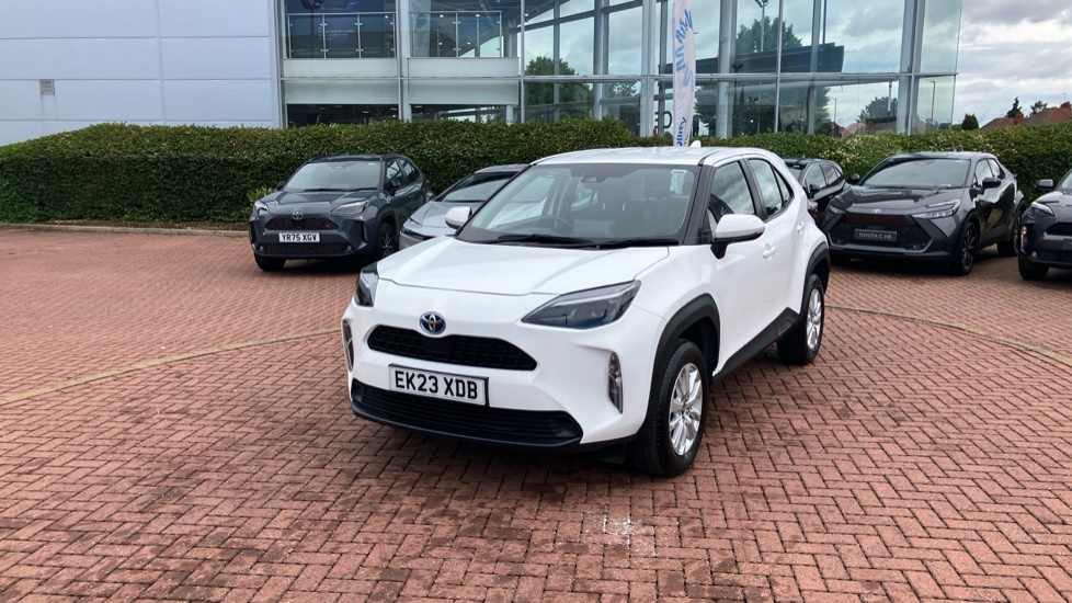 Toyota Yaris Cross 1.5 Hybrid Icon 5dr CVT Hybrid Estate - Image 46