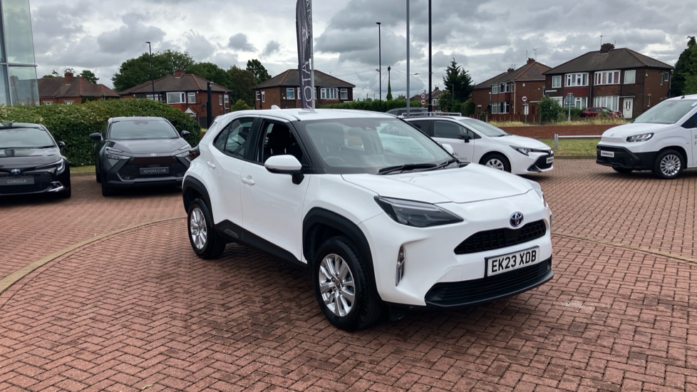 Toyota Yaris Cross 1.5 Hybrid Icon 5dr CVT Hybrid Estate - Image 48