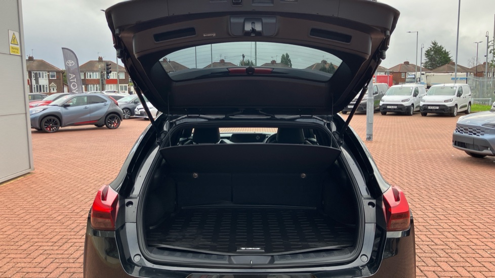 Lexus UX 250h 2.0 5dr CVT [without Nav] Hybrid Hatchback - Image 13
