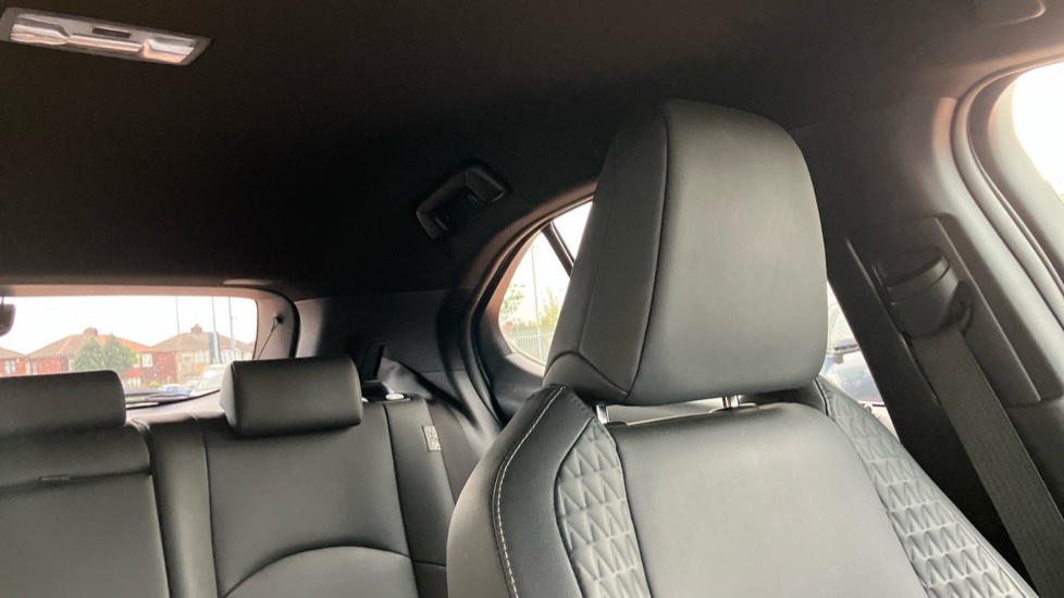 Lexus UX 250h 2.0 5dr CVT [without Nav] Hybrid Hatchback - Image 19