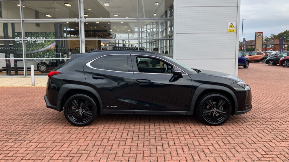 Lexus UX 250h 2.0 5dr CVT [without Nav] Hybrid Hatchback - Image 23