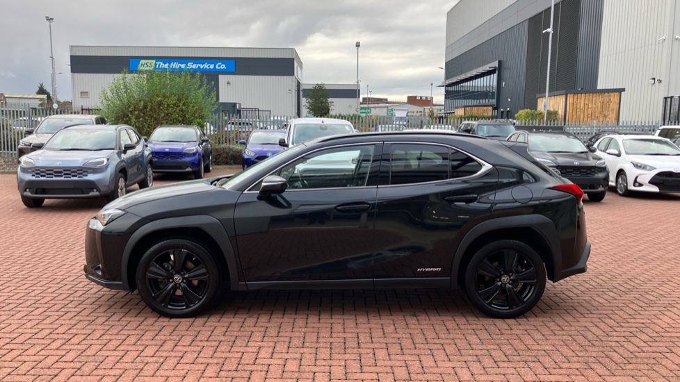 Lexus UX 250h 2.0 5dr CVT [without Nav] Hybrid Hatchback - Image 24