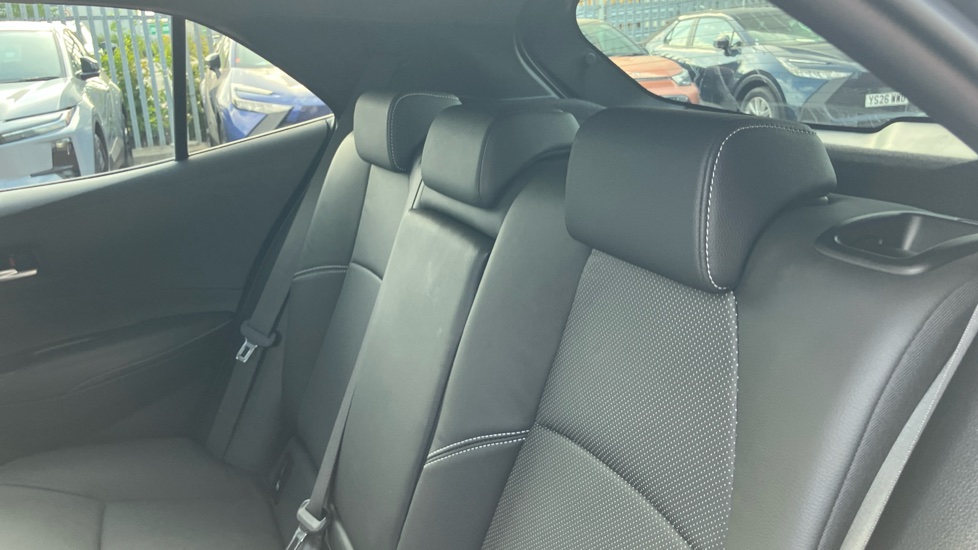 Toyota Corolla 1.8 Hybrid Excel 5dr CVT Hybrid Hatchback - Image 18