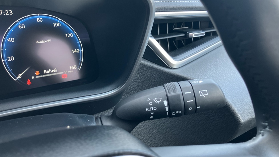 Toyota Corolla 1.8 Hybrid Excel 5dr CVT Hybrid Hatchback - Image 32