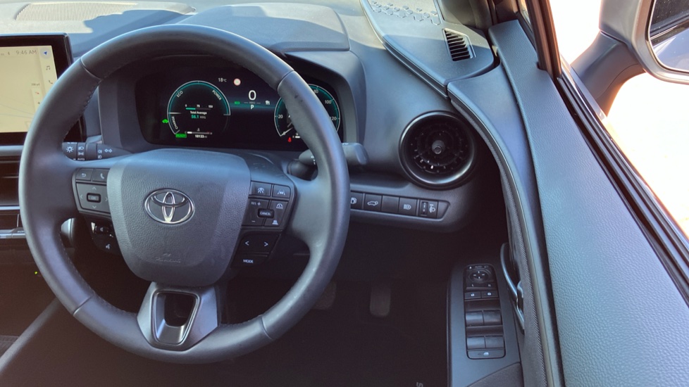 Toyota C-HR 1.8 Hybrid Design 5dr CVT Hybrid Hatchback - Image 10