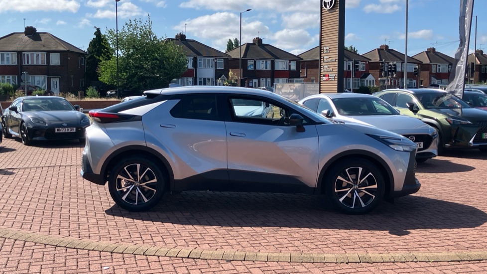 Toyota C-HR 1.8 Hybrid Design 5dr CVT Hybrid Hatchback - Image 23