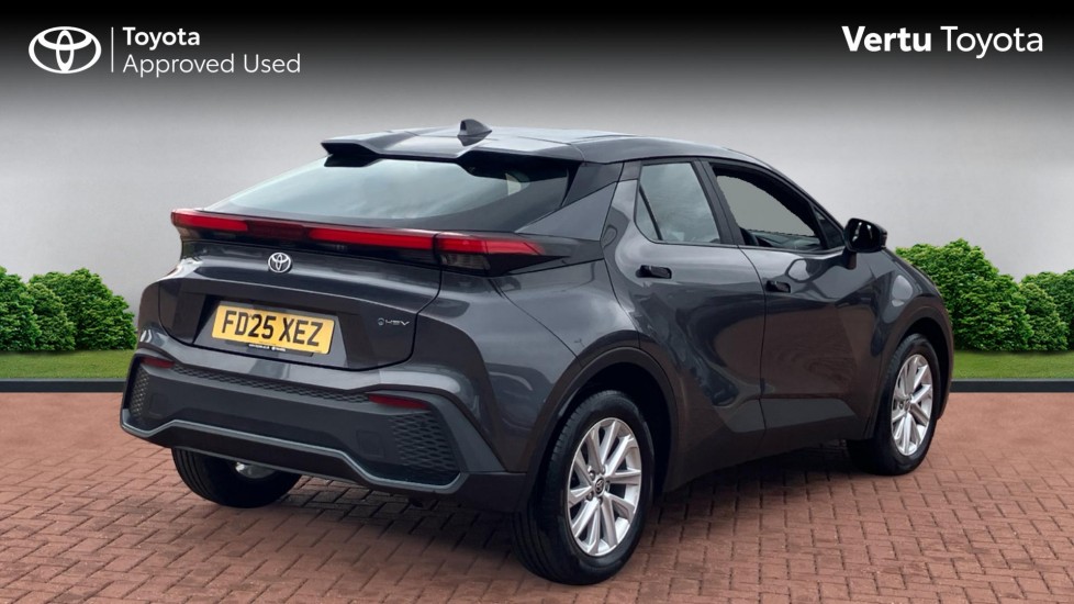 Toyota C-HR 1.8 Hybrid Icon 5dr CVT Hybrid Hatchback - Image 2