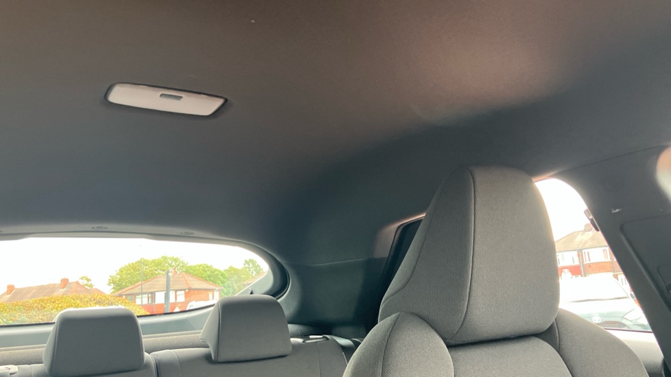 Toyota C-HR 1.8 Hybrid Icon 5dr CVT Hybrid Hatchback - Image 19