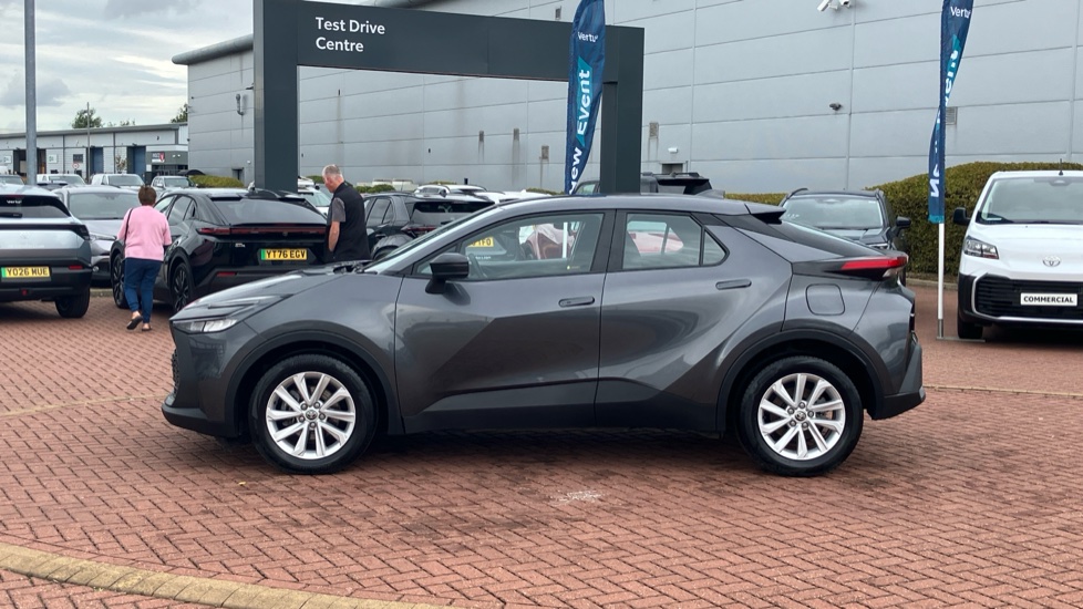 Toyota C-HR 1.8 Hybrid Icon 5dr CVT Hybrid Hatchback - Image 24