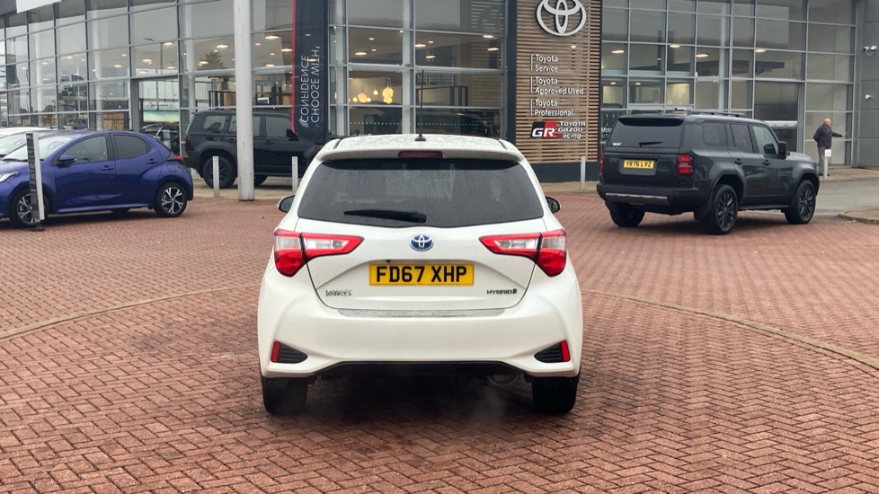 Toyota Yaris 1.5 Hybrid Design 5dr CVT Hybrid Hatchback - Image 26