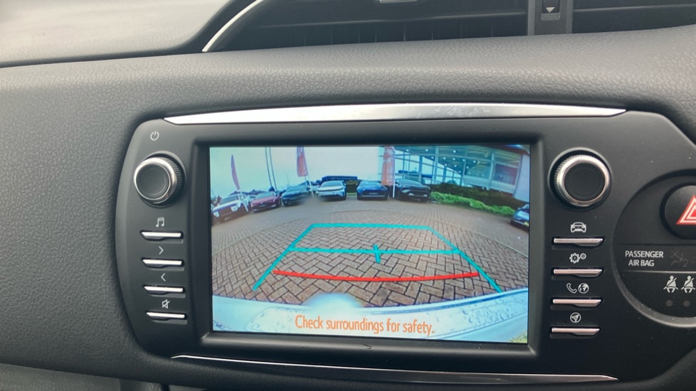 Toyota Yaris 1.5 Hybrid Design 5dr CVT Hybrid Hatchback - Image 40