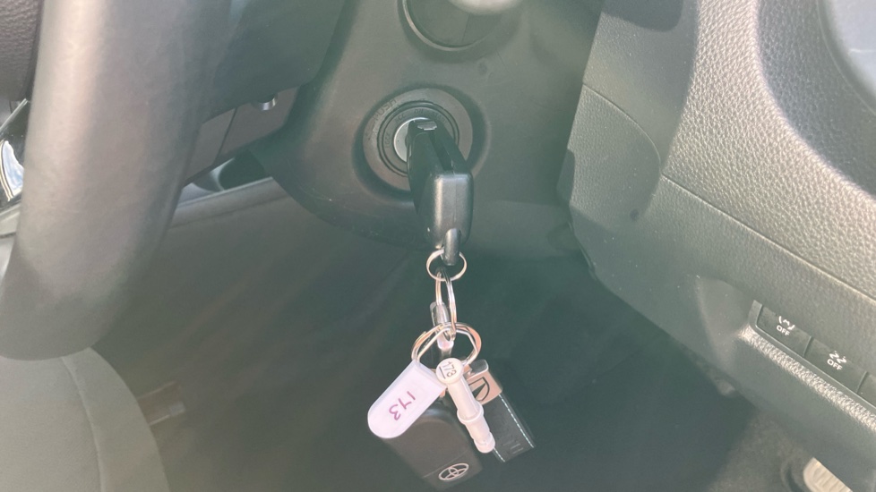 Toyota Aygo X 1.0 VVT-i Pure 5dr Auto Petrol Hatchback - Image 16