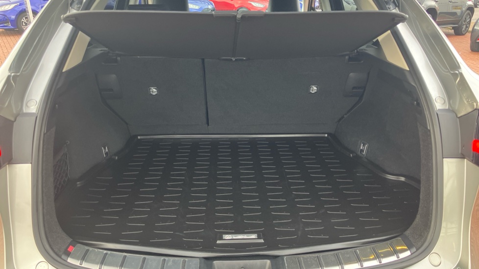 Lexus NX 350h 2.5 5dr E-CVT 2WD Hybrid Estate - Image 13