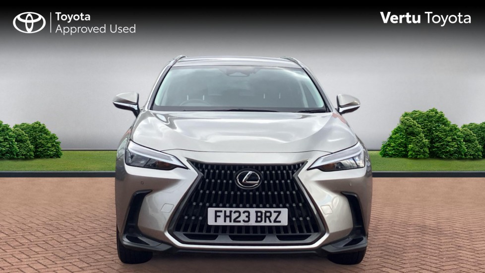 Lexus NX 350h 2.5 5dr E-CVT 2WD Hybrid Estate - Image 22