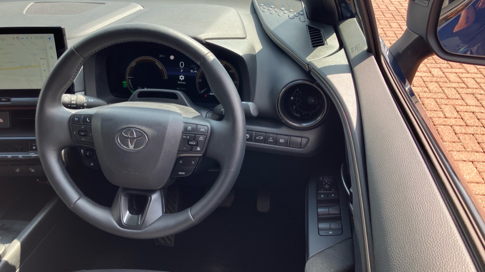 Toyota C-HR 2.0 PHEV Excel 5dr CVT Hatchback - Image 10