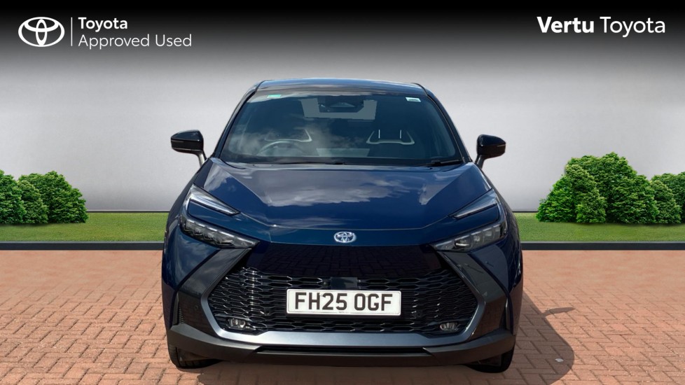 Toyota C-HR 2.0 PHEV Excel 5dr CVT Hatchback - Image 22