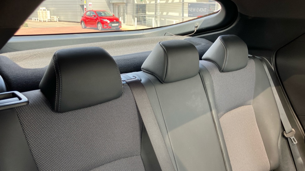 Toyota C-HR 2.0 PHEV Excel 5dr CVT Hatchback - Image 36