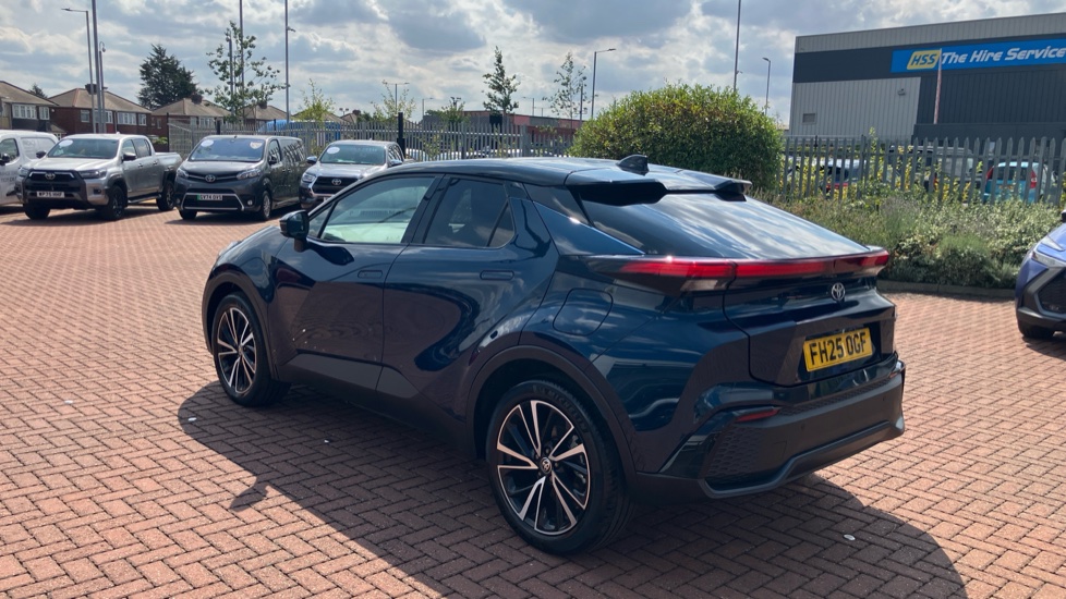 Toyota C-HR 2.0 PHEV Excel 5dr CVT Hatchback - Image 48