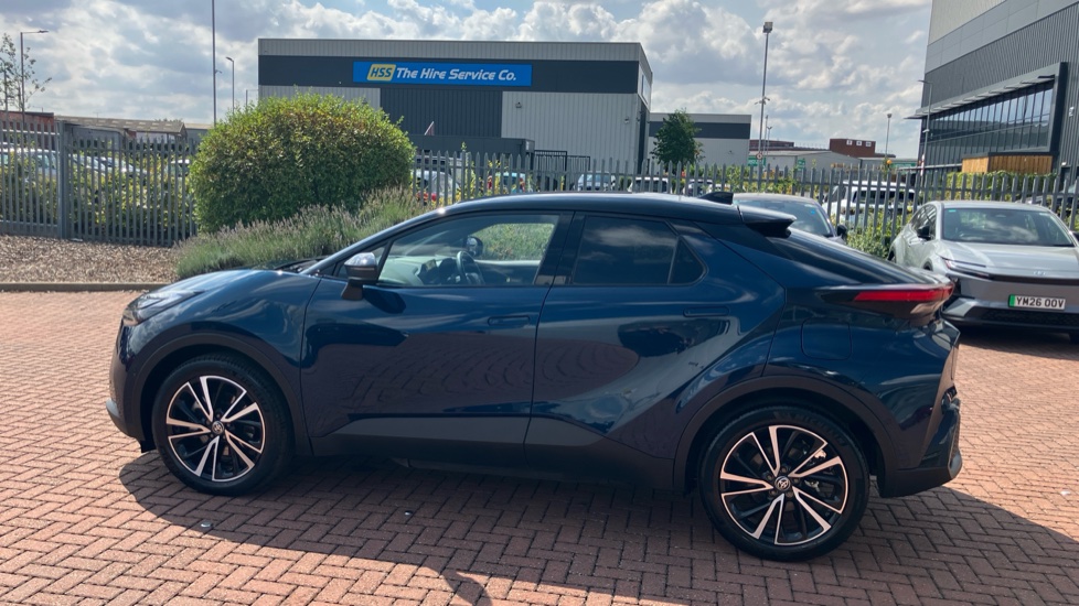 Toyota C-HR 2.0 PHEV Excel 5dr CVT Hatchback - Image 49