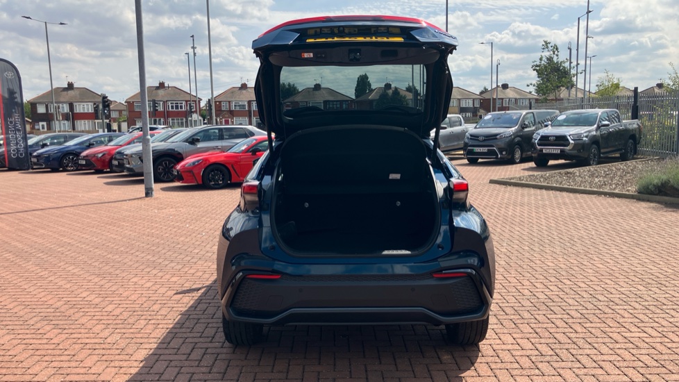 Toyota C-HR 2.0 PHEV Excel 5dr CVT Hatchback - Image 58