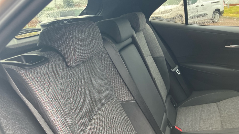 Toyota Corolla 1.8 Hybrid Design 5dr CVT Hybrid Hatchback - Image 18
