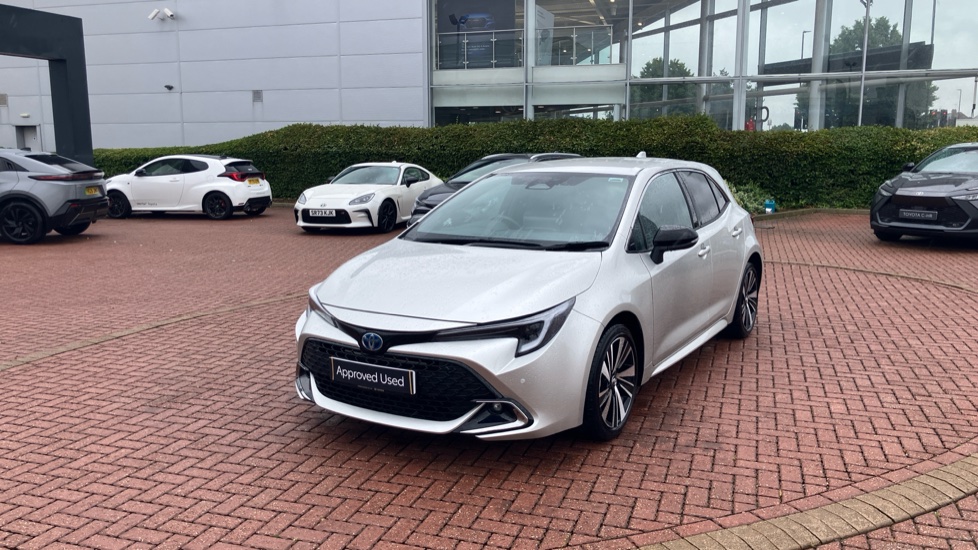 Toyota Corolla 1.8 Hybrid Design 5dr CVT Hybrid Hatchback - Image 43