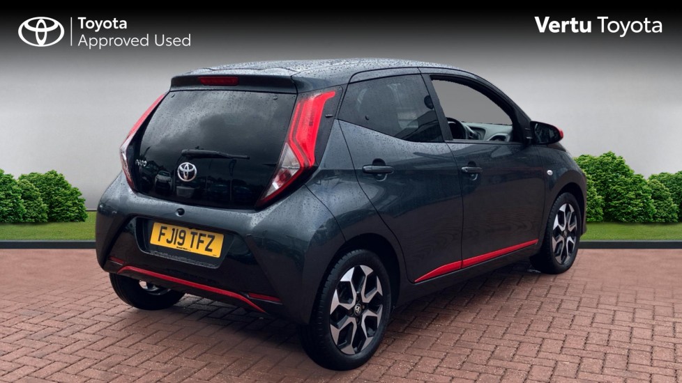 Toyota Aygo 1.0 VVT-i X-Trend 5dr Petrol Hatchback - Image 2