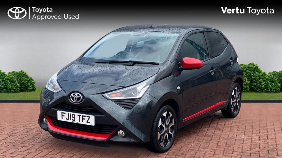 Toyota Aygo 1.0 VVT-i X-Trend 5dr Petrol Hatchback - Image 3