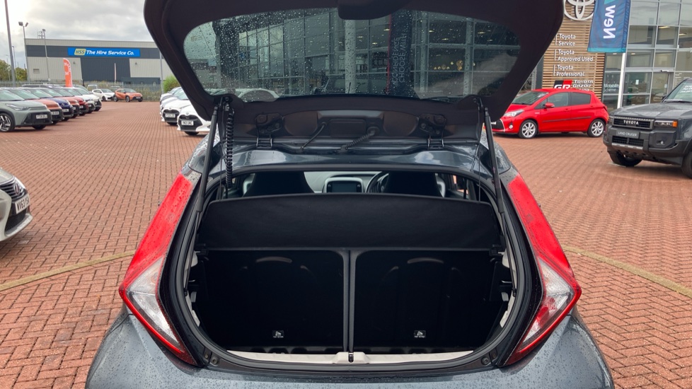 Toyota Aygo 1.0 VVT-i X-Trend 5dr Petrol Hatchback - Image 13