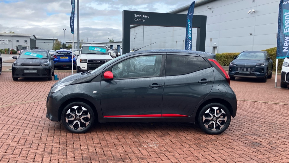 Toyota Aygo 1.0 VVT-i X-Trend 5dr Petrol Hatchback - Image 24