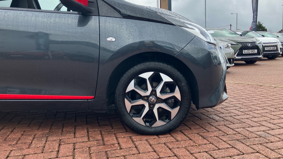 Toyota Aygo 1.0 VVT-i X-Trend 5dr Petrol Hatchback - Image 25