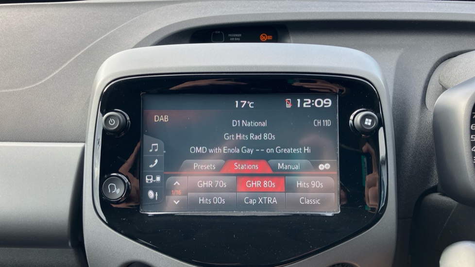 Toyota Aygo 1.0 VVT-i X-Trend 5dr Petrol Hatchback - Image 41
