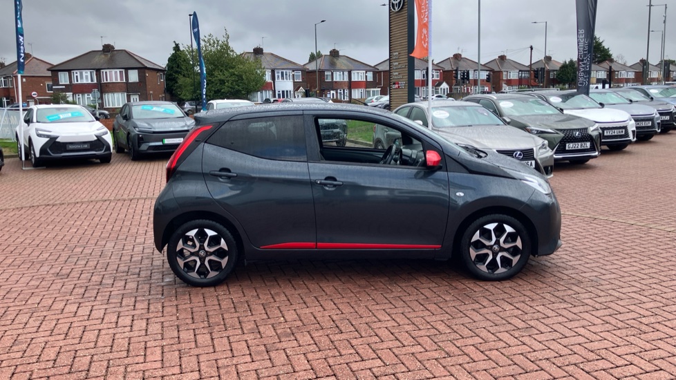 Toyota Aygo 1.0 VVT-i X-Trend 5dr Petrol Hatchback - Image 43