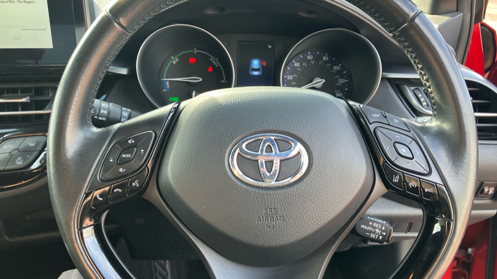Toyota C-HR 1.8 Hybrid Design 5dr CVT Hybrid Hatchback - Image 10
