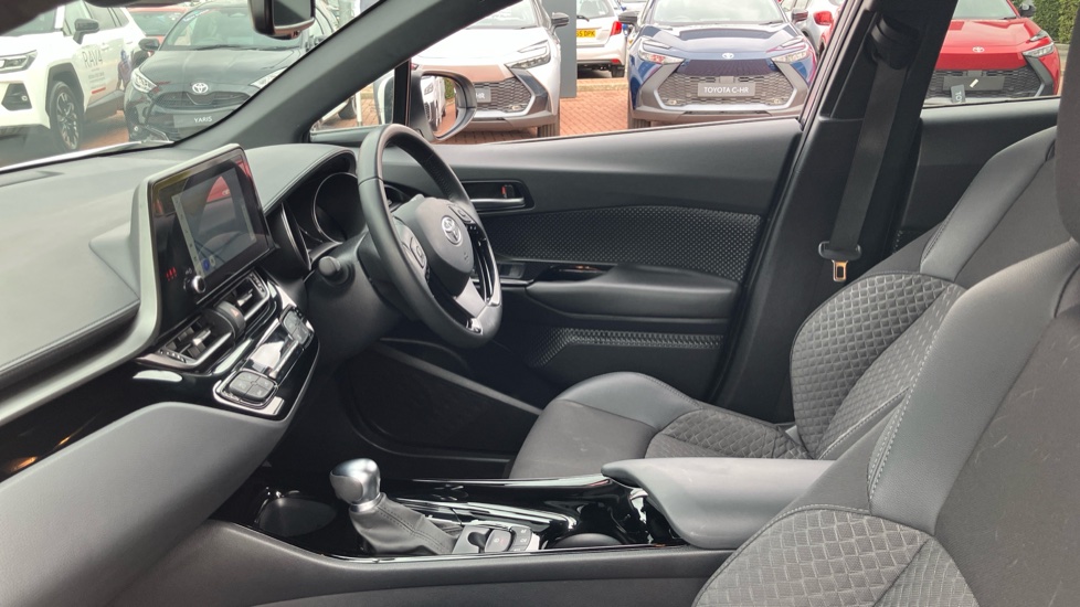 Toyota C-HR 1.8 Hybrid Excel 5dr CVT Hybrid Hatchback - Image 5