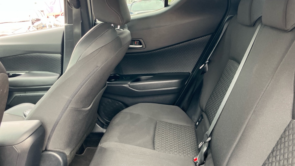 Toyota C-HR 1.8 Hybrid Excel 5dr CVT Hybrid Hatchback - Image 15