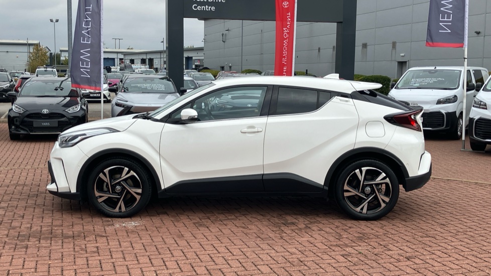 Toyota C-HR 1.8 Hybrid Excel 5dr CVT Hybrid Hatchback - Image 24
