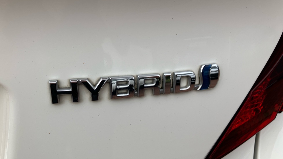 Toyota C-HR 1.8 Hybrid Excel 5dr CVT Hybrid Hatchback - Image 47