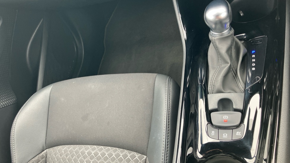 Toyota C-HR 1.8 Hybrid Excel 5dr CVT Hybrid Hatchback - Image 55