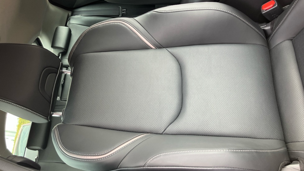 Toyota Prius 2.0 PHEV Excel 5dr CVT Hatchback - Image 14