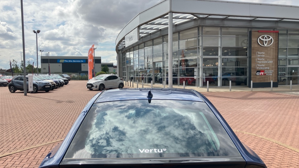 Toyota Prius 2.0 PHEV Excel 5dr CVT Hatchback - Image 38