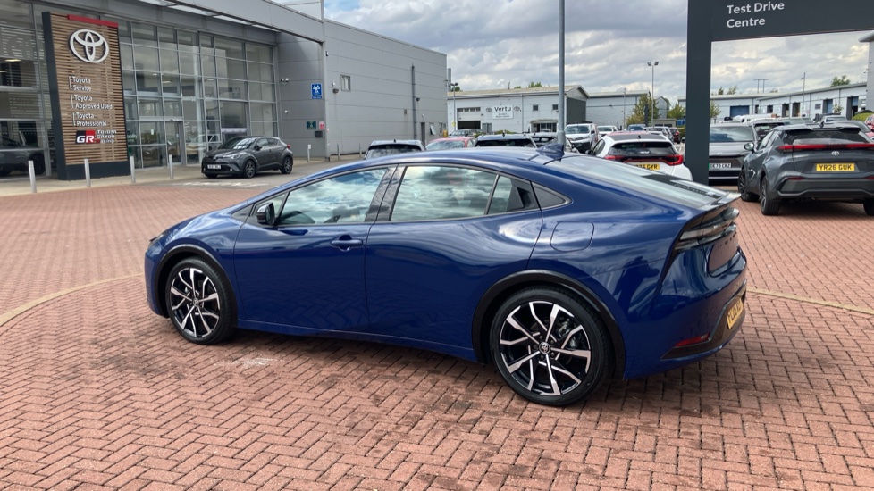 Toyota Prius 2.0 PHEV Excel 5dr CVT Hatchback - Image 51