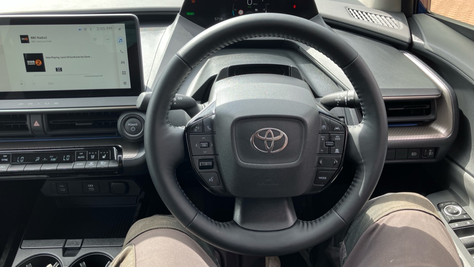 Toyota Prius 2.0 PHEV Excel 5dr CVT Hatchback - Image 56