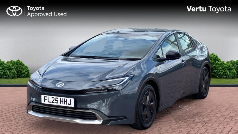 Toyota Prius 2.0 PHEV Design 5dr CVT Hatchback - Image 3