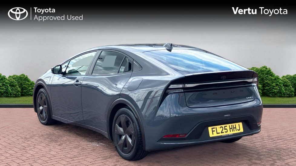 Toyota Prius 2.0 PHEV Design 5dr CVT Hatchback - Image 4